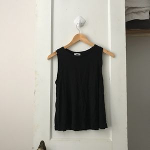 Black Sleeveless Top